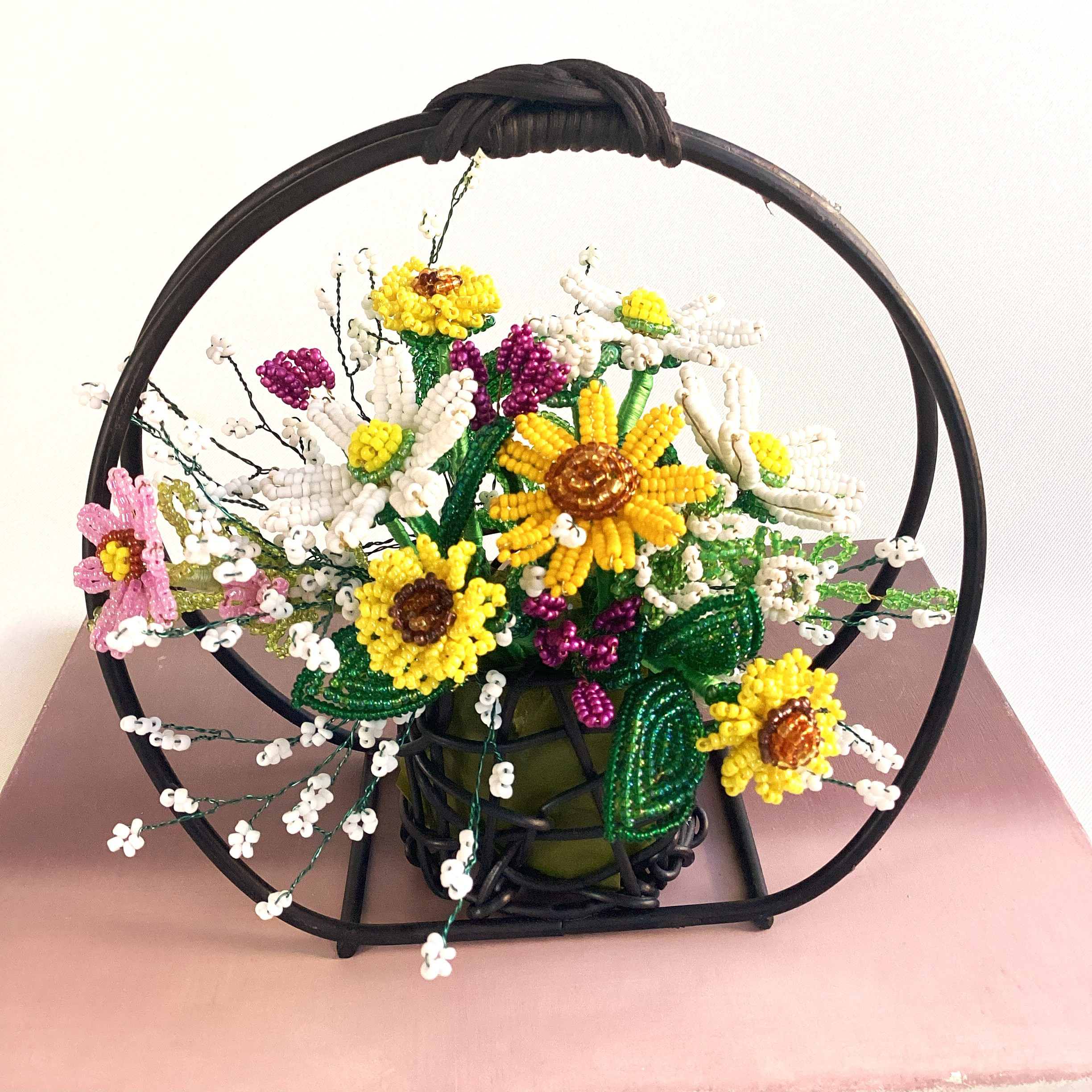 **夏のビーズフラワーアレンジ ～5種の花かご～**　花器付き　129