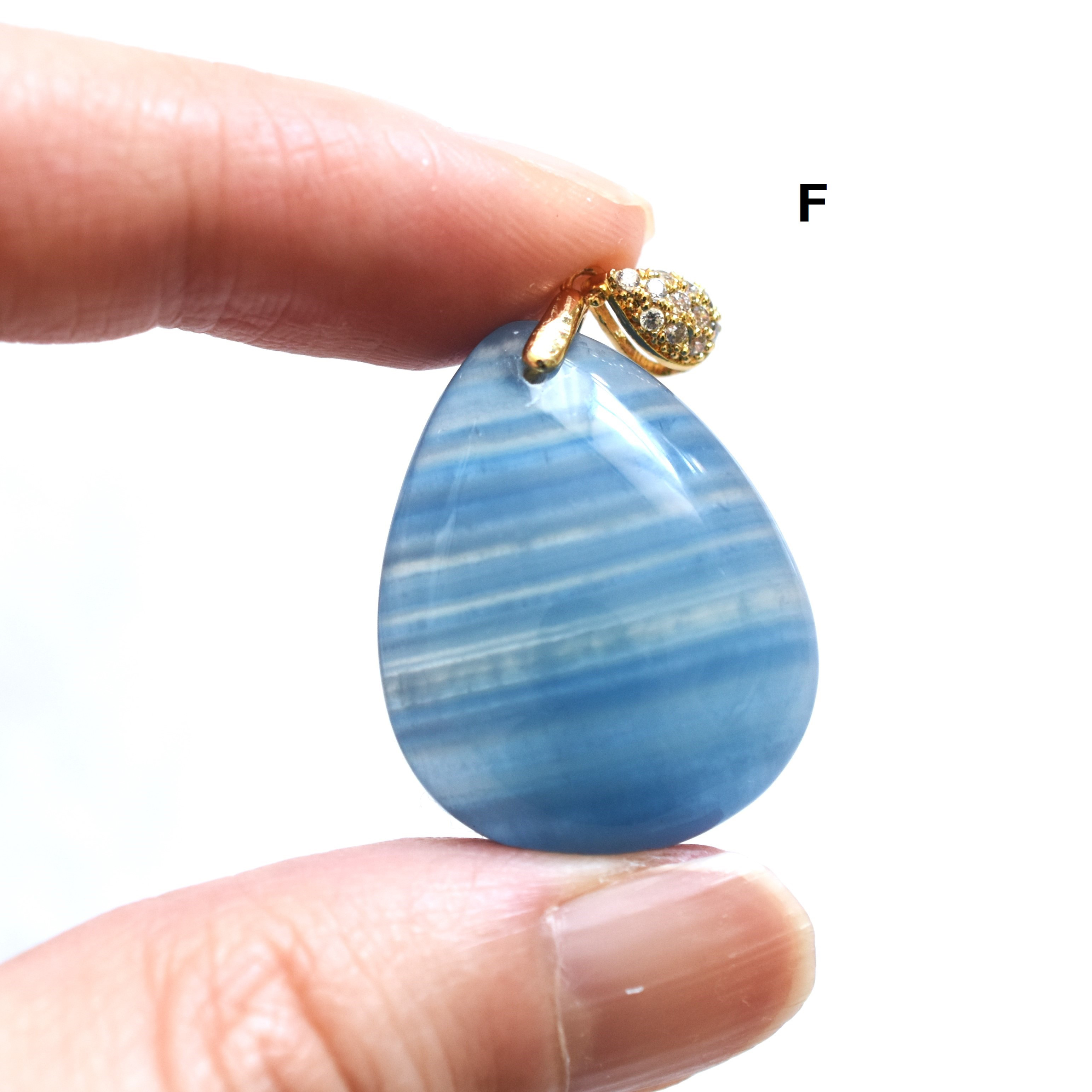 【選べる・1点もの】天然　デニムブルー　バンデッドカルサイト　革コードネックレス85cm