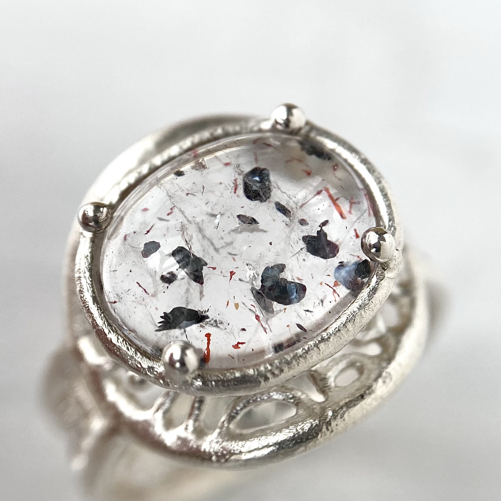 ヘマタイトインクォーツの指輪