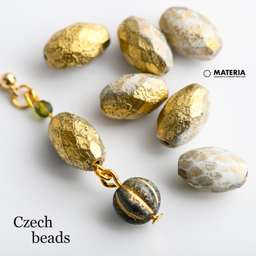 チェコガラスビーズ 多面オーバル グレー＆シルバー 2個 チェコビーズ