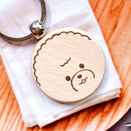 ビションフリーゼ 木製キーホルダー】裏面文字入れ無料｜名入れ｜犬