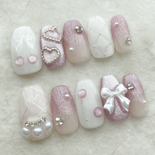 ネイルチップ 量産型 ラメ ホワイト キルティング リボン