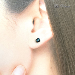 ✴︎つけっぱなしOK✴︎ 天然 ロンドンブルートパーズ 一粒ピアス 4mm 316 サージカルステンレス 両耳用 18枚目の画像