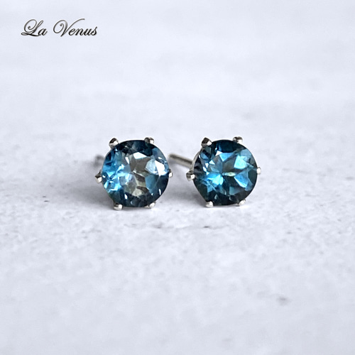 ✴︎つけっぱなしOK✴︎ 天然 ロンドンブルートパーズ 一粒ピアス 4mm