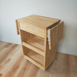 拡張天板付き便利ワゴン　キッチン　リビング　作業スペース　ワークスペース　折り畳み 3枚目の画像