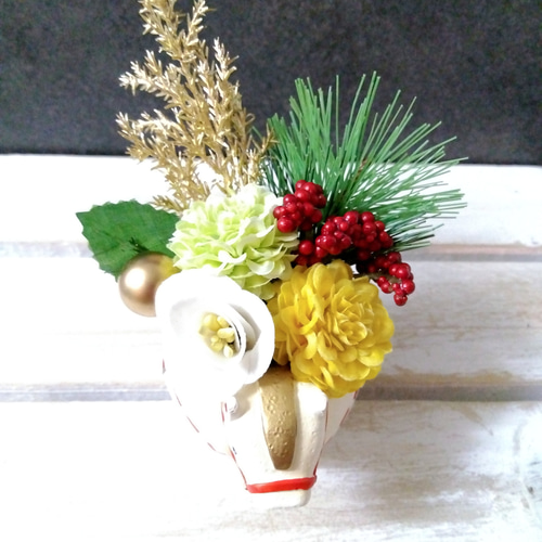 お正月 2026年 干支 フラワーアレンジ 椿 馬 午 午年 うま 正月飾り