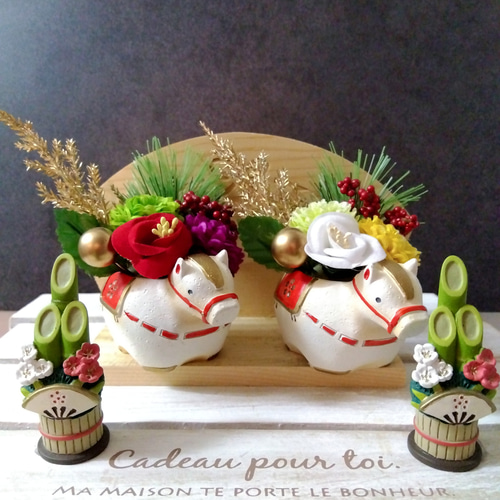 お正月 2026年 干支 フラワーアレンジ 椿 馬 午 午年 うま 正月飾り