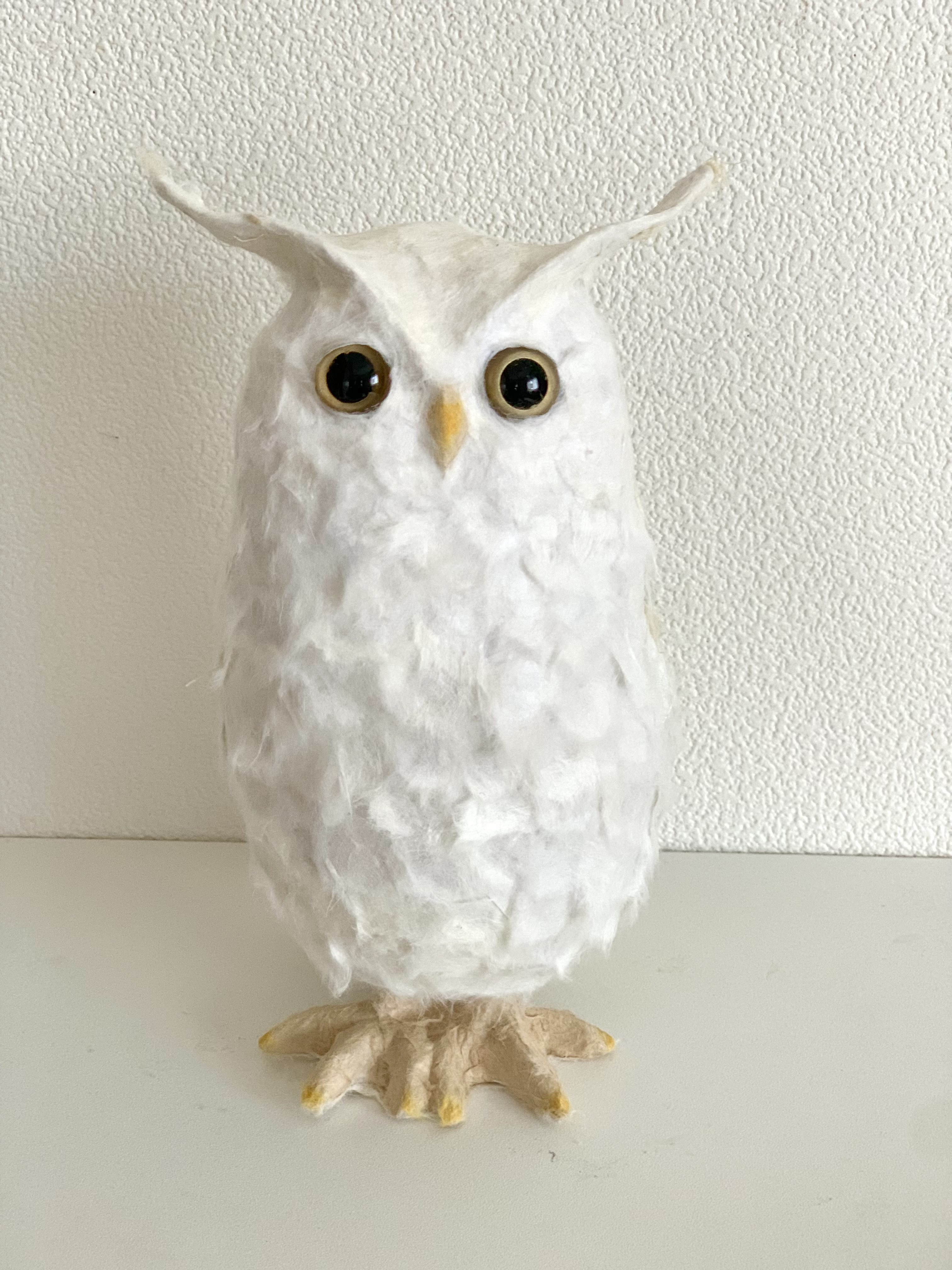 和紙の白ミミズク　/White Owl