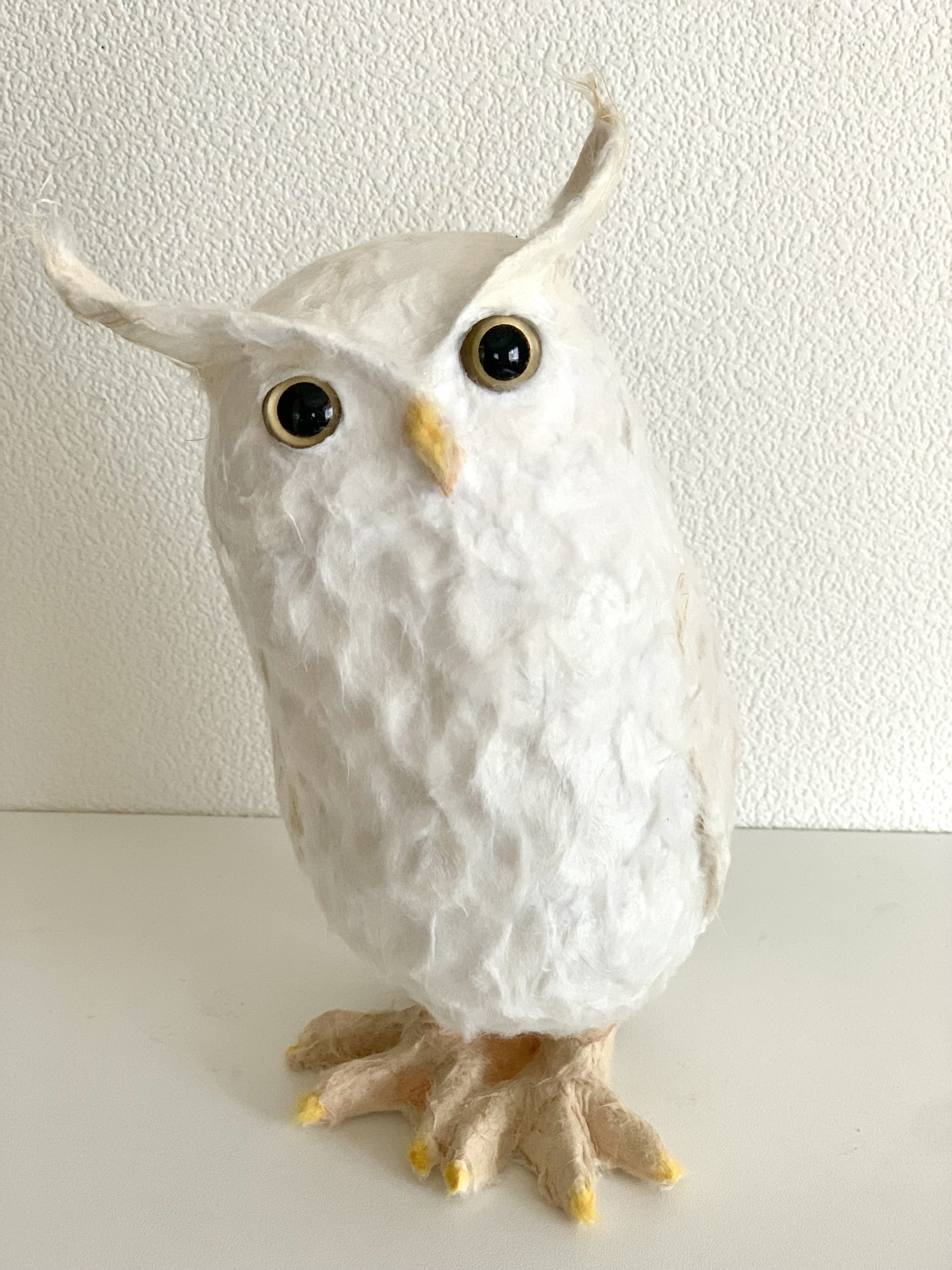 和紙の白フクロウ　ミミズク/White Owl
