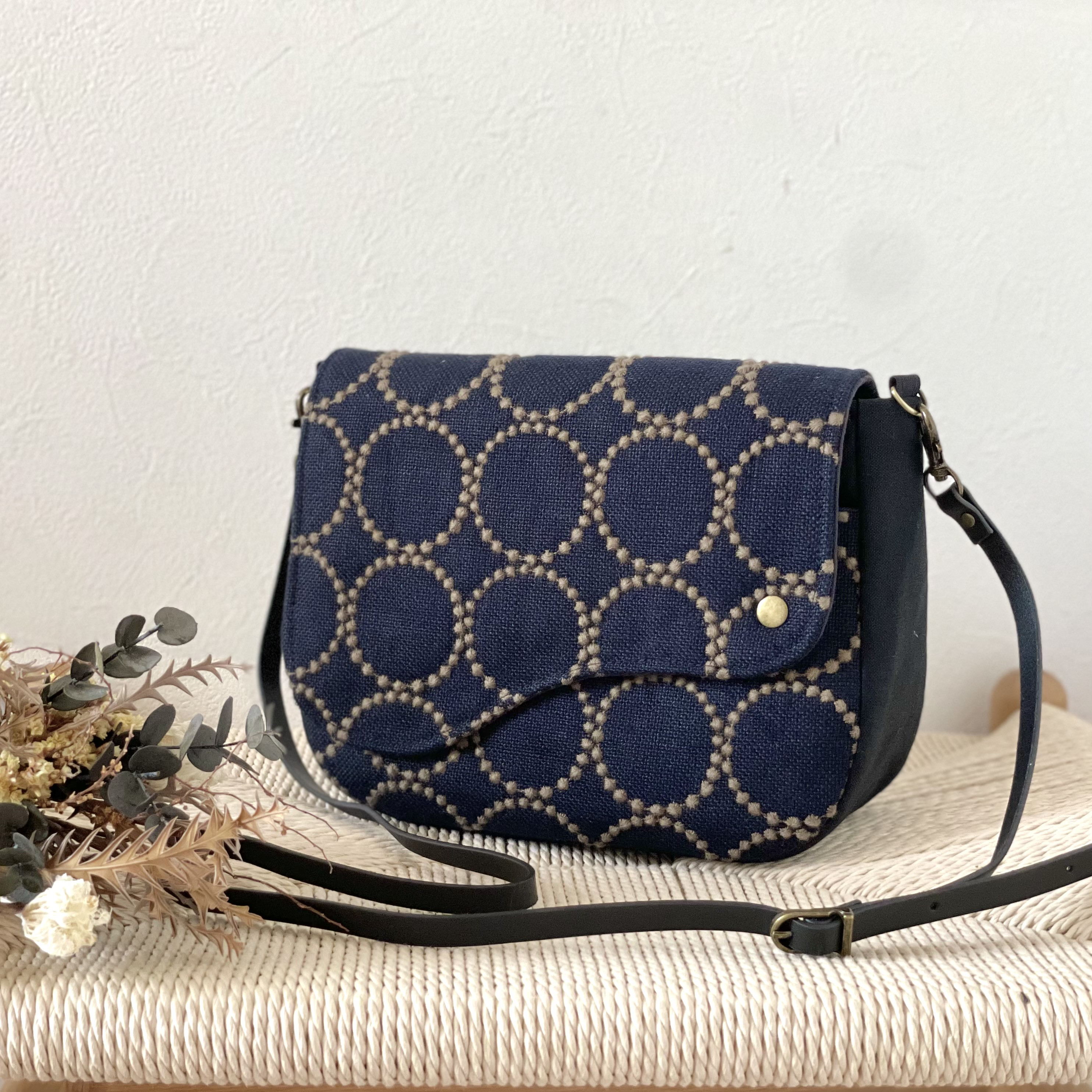 ⚮̈ミナペルホネン　tambourine いっぱいポッケのフラップポシェット ⚮̈ミナペルホネン tambourine いっぱいポッケのフラップ