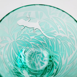 隠れヤモリ（白） 4枚目の画像