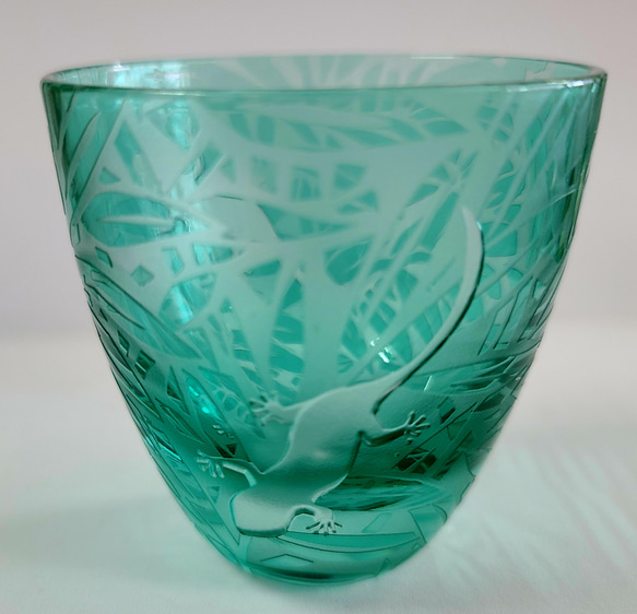 隠れヤモリ（白） 2枚目の画像