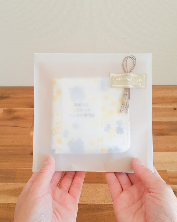 ハンカチ【 ミモザ standard 】ギフト 贈り物 プレゼント 手土産 誕生日 プチギフト 敬老 秋冬新作2025 2枚目の画像
