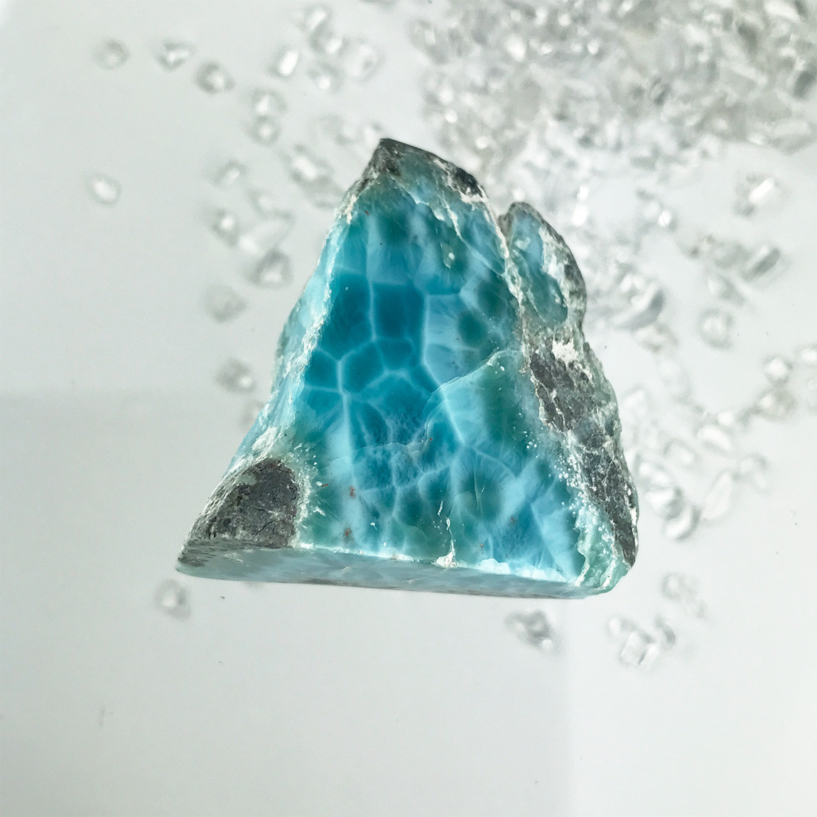ラリマー原石　51g【送料込】　LMRG066　ドミニカ共和国の鉱山から　larimar