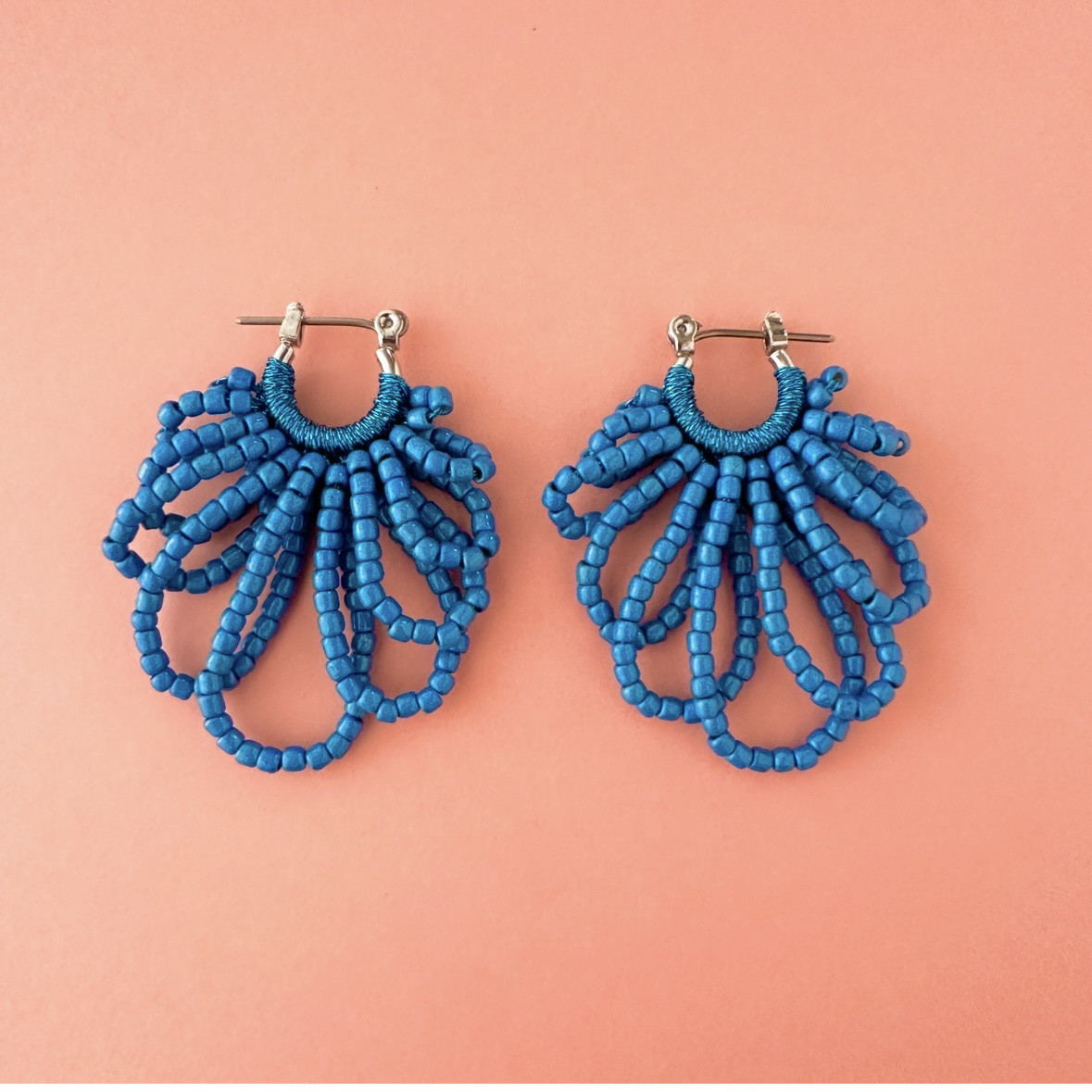 ビーズクロッシェフープピアス＆イヤリング　ロング