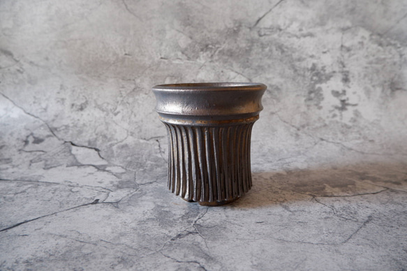 4号燻し金彩鎬鉢197　塊根植物　多肉植物　アガベ　盆栽　植木鉢　作家鉢　鉢皿　沖縄 3枚目の画像