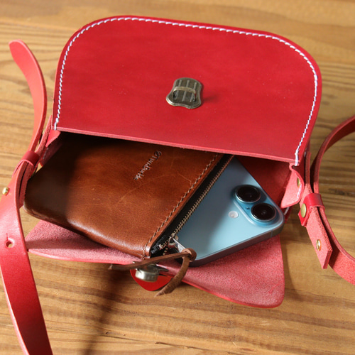 ミニショルダーバッグ レザーバッグ 肩掛け 斜め掛け レディース