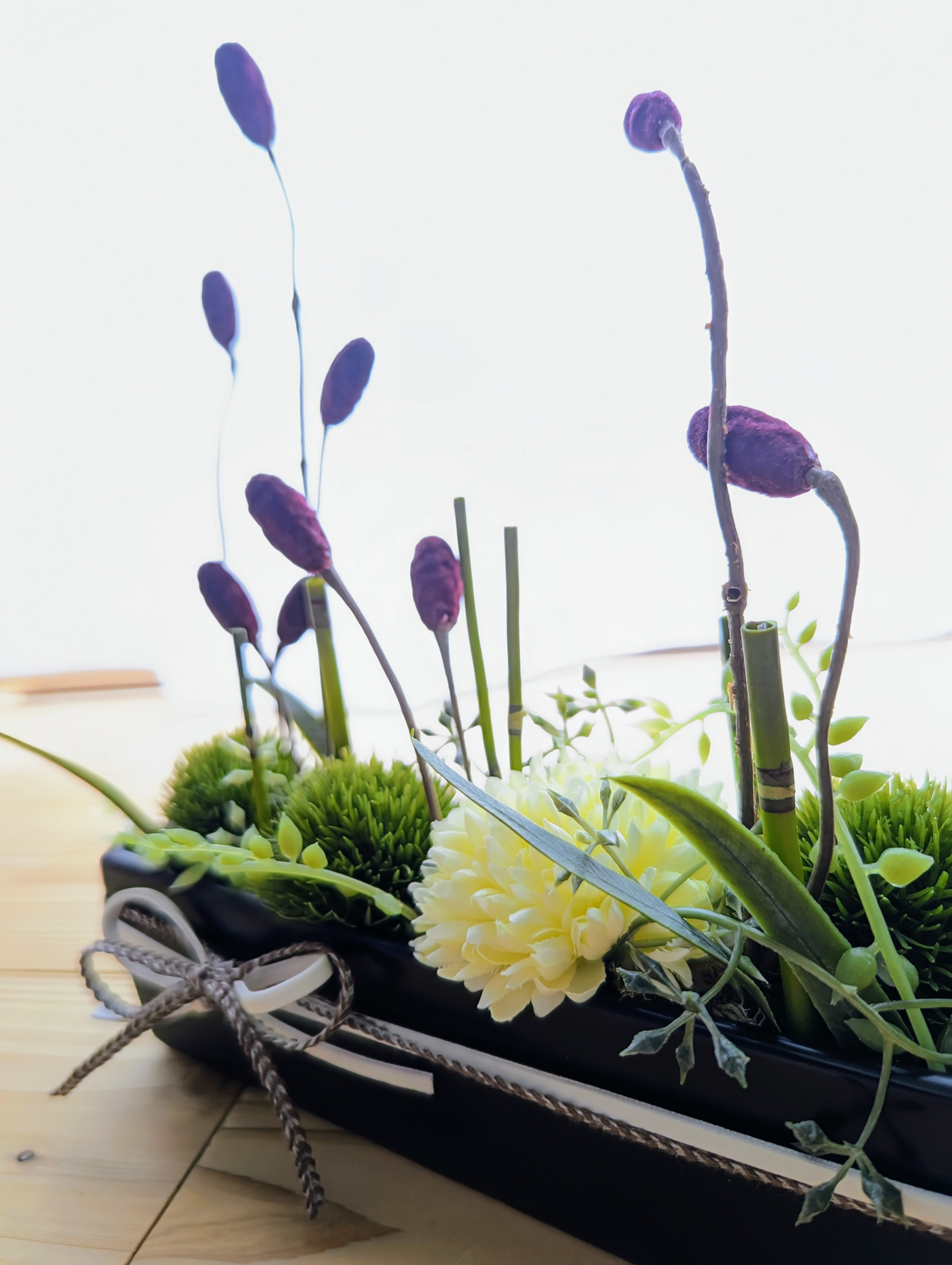 マットブラック ❦ 和のグリーンアレンジメント〜ワレモコウとグリーントリュフとピンポンマム パラレル アーティフィシャル