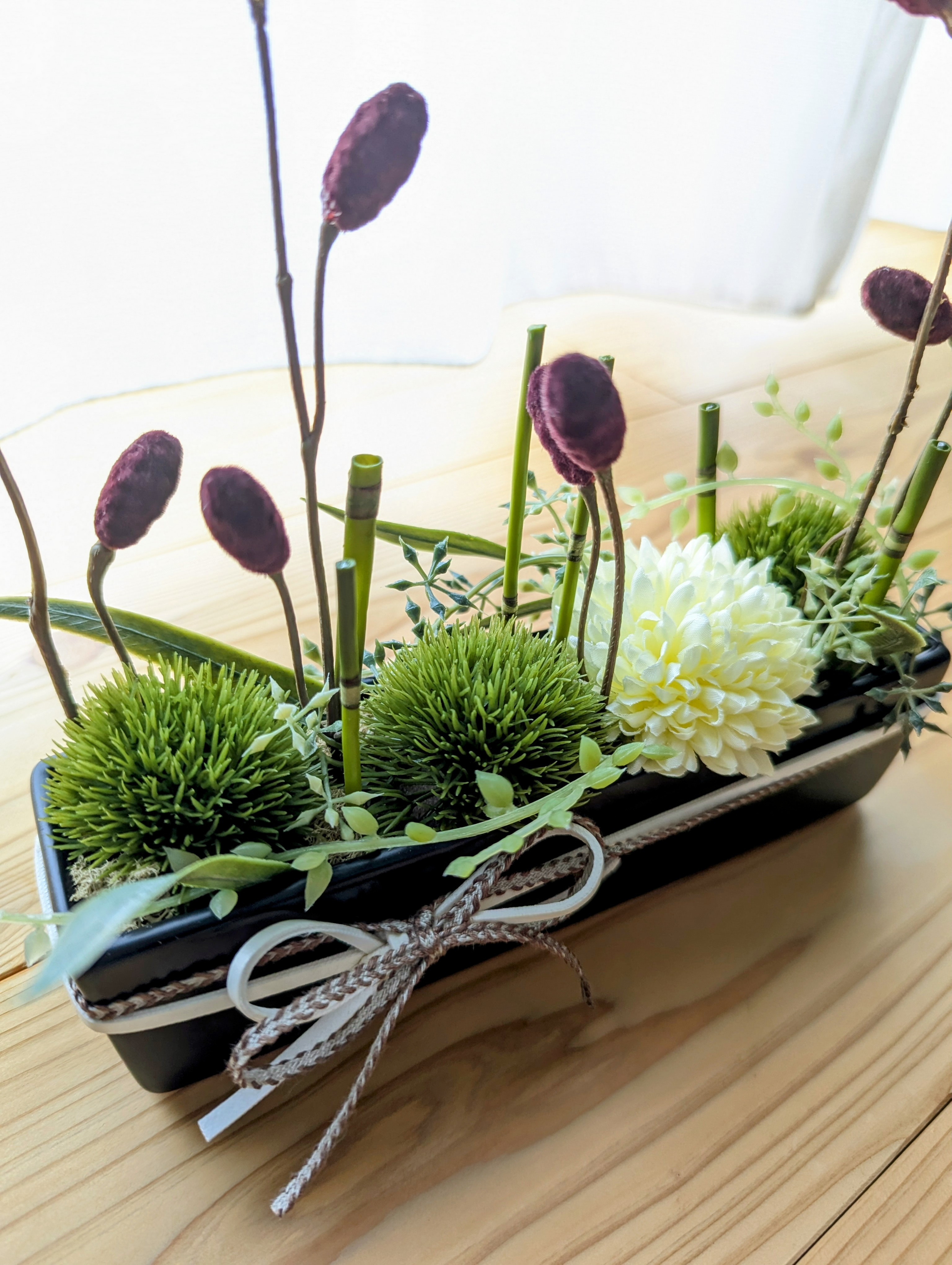 マットブラック ❦ 和のグリーンアレンジメント〜ワレモコウとグリーントリュフとピンポンマム パラレル アーティフィシャル