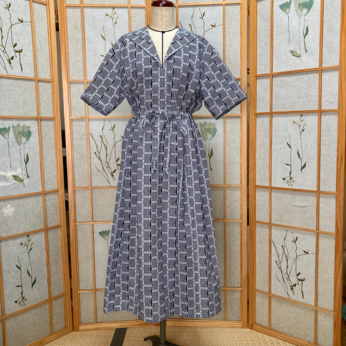 ☆浴衣リメイク☆ セーラーカラーのワンピース (ネイビー＆ホワイト