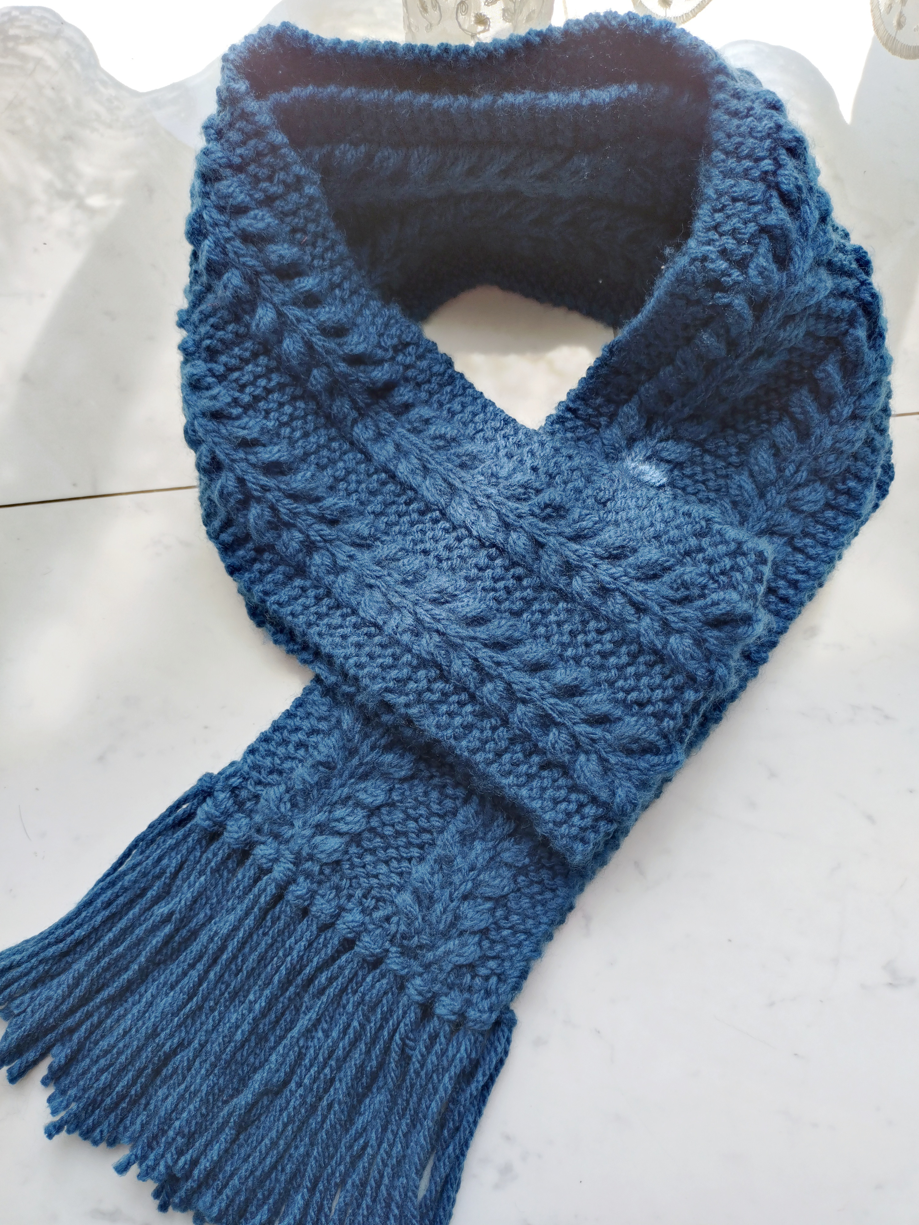 【今年の新作】マフラー 棒針 お花 柄 模様 アラン模様 ダークカラー フリンジ 編み 手編み 編み物