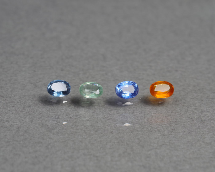 レアカラーセット　観賞用　カイヤナイトマルチカラーパック 0.90ct b-3121