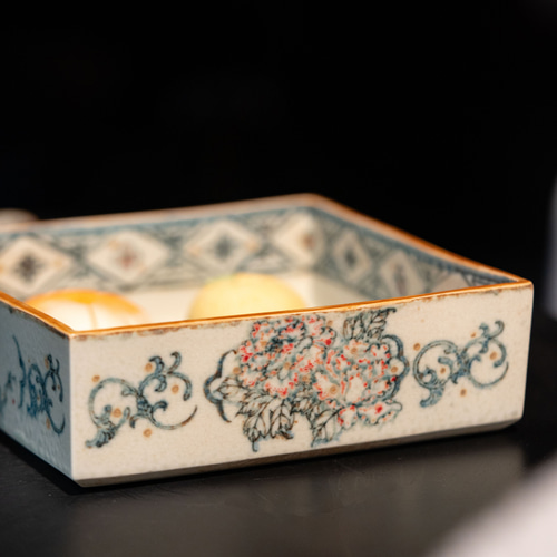 詩瓷集｜夏の終わり新作 中国唐風・手作り青花染付＋釉上彩 四季花卉