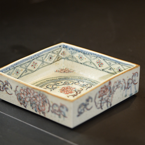 詩瓷集｜夏の終わり新作 中国唐風・手作り青花染付＋釉上彩 四季花卉