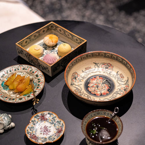 詩瓷集｜夏の終わり新作 中国唐風・手作り青花染付＋釉上彩 四季花卉