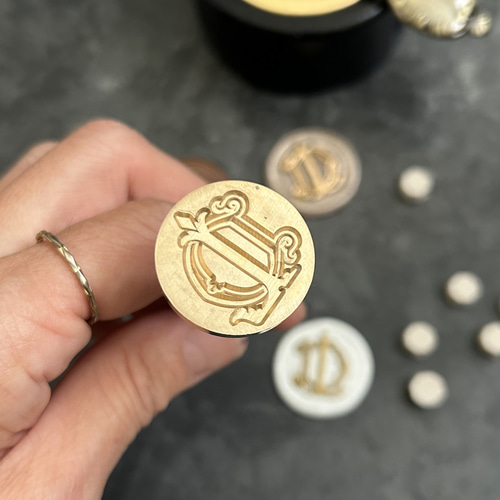 2文字モノグラム】シーリングワックススタンプ（直径20/25mm