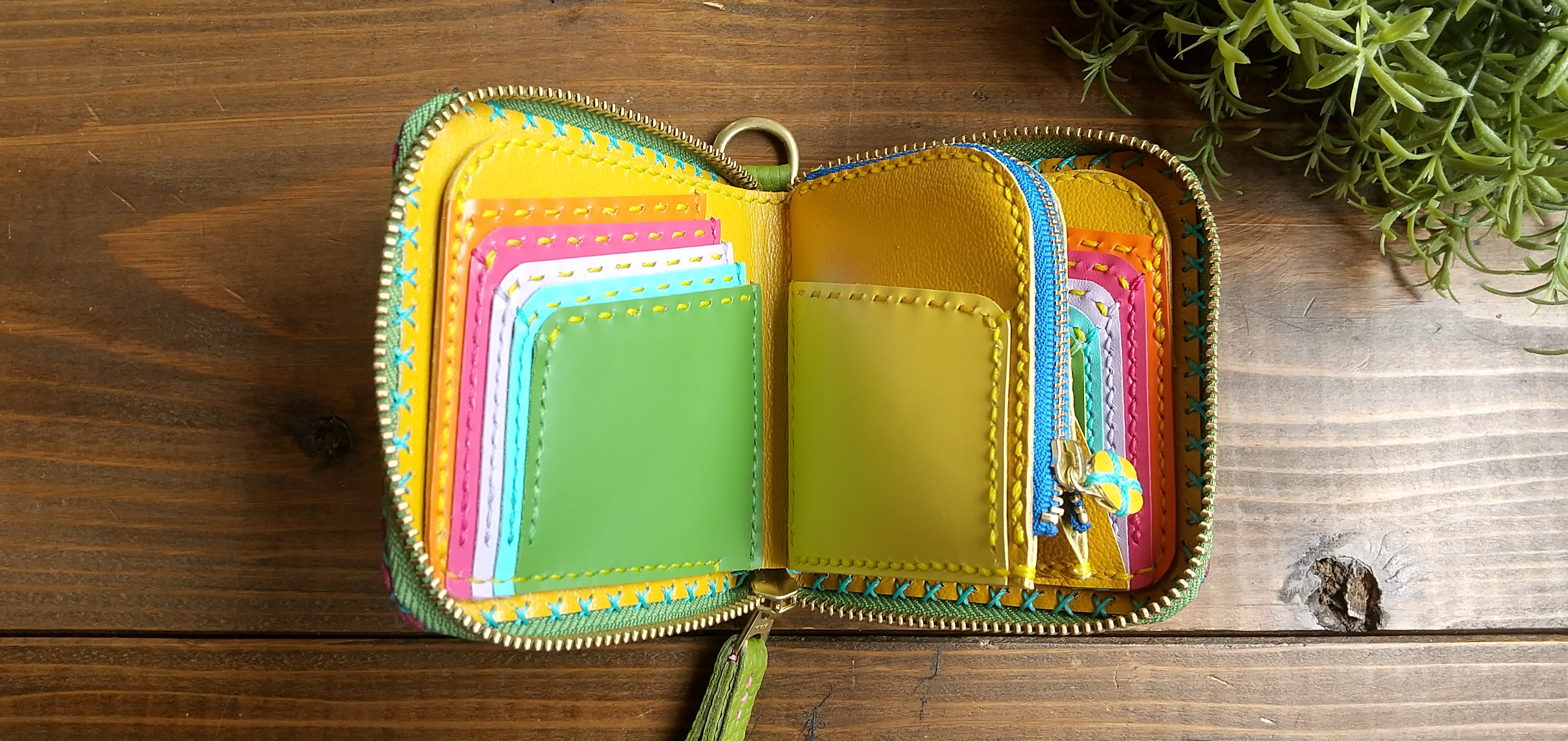 真四角のお財布（カラフル）