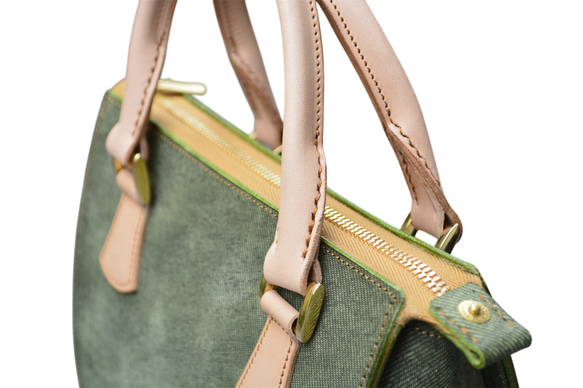 本革ハンドバッグ　トレジャーミニ　スカイブルー 11枚目の画像