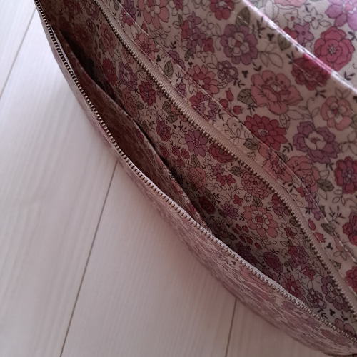 new! ポケットいっぱいマザーズバッグ♪ YUWAピンク 共布ショルダー紐