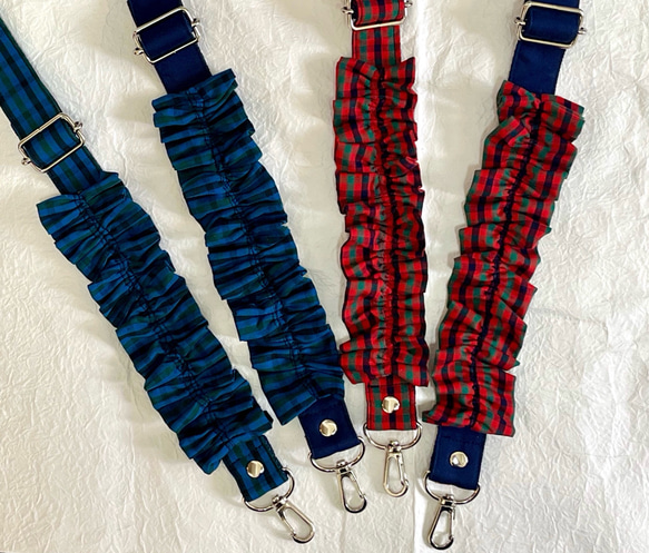 ハンドメイド裾だけフリルのスマホショルダーストラップチェックデニム