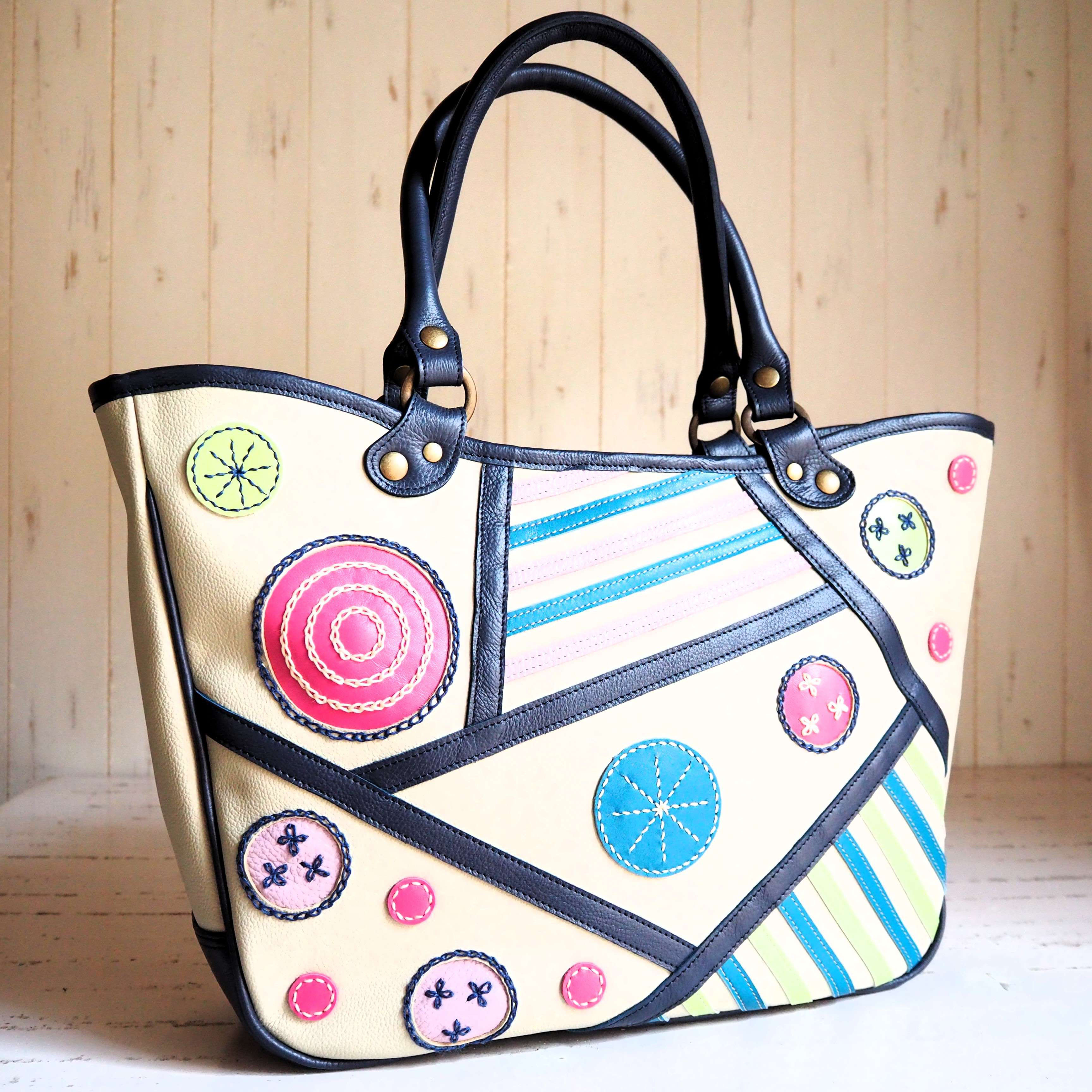 新作・一点ものトートバッグ・ピンク・本革・手縫い・A4サイズ・即納