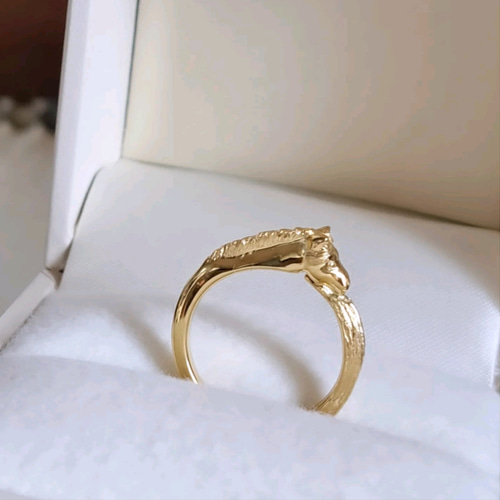 馬の指輪 18金 干支リング】 馬指輪 馬リング K18馬 18金馬 ゴールド馬