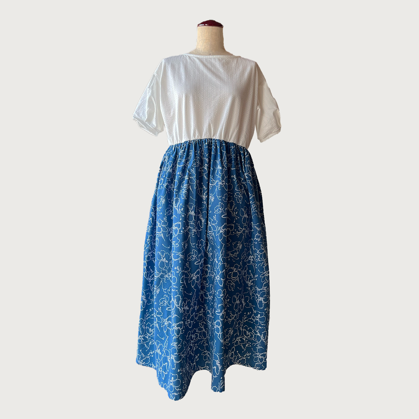 大人可愛い レトロ 切り替えワンピース｜ホワイト×ブルー