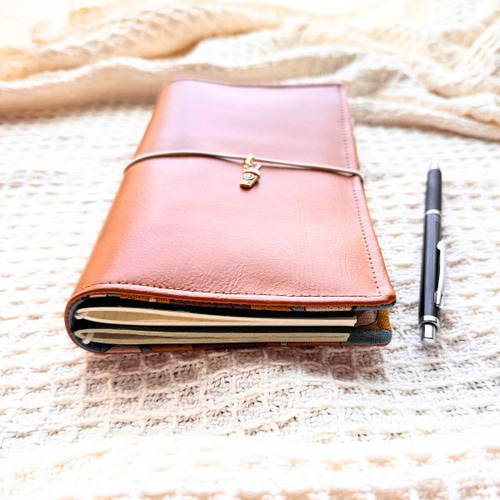 星野 トラベラーズノート 　レギュラーサイズ キャラメル TRAVELER'S notebook Regular Size Camel / トラベラーズノート