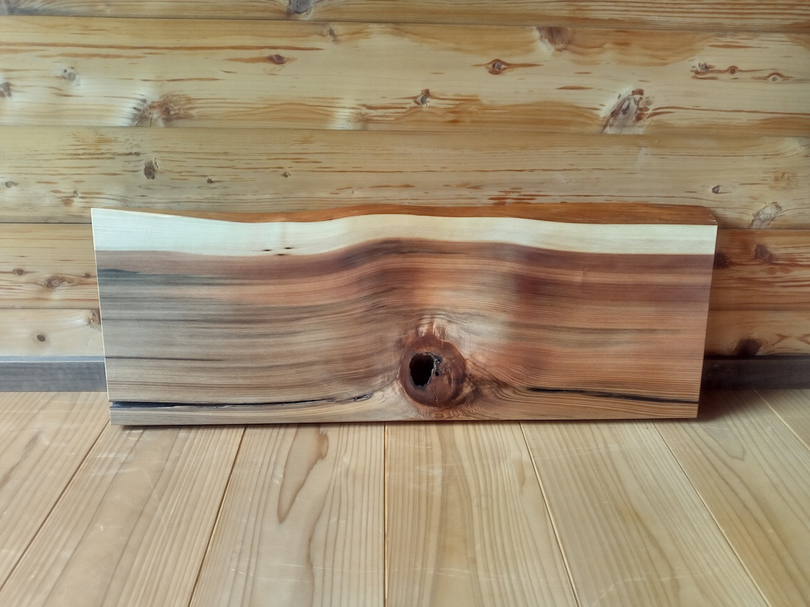 【木製看板製作】 一枚板 杉 25cm×70cm 厚み4.2cm / 一枚板看板