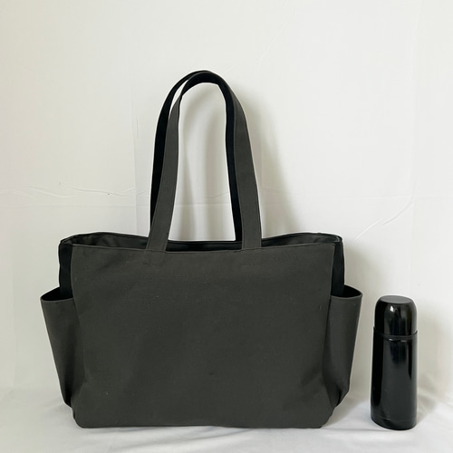 帆布とレザーのトートバッグ　底板付き　ボトルグリーン　ブラック【M】 XLサイズ】〈底板付き〉チャコール＆黒 大きめバッグ 8号倉敷