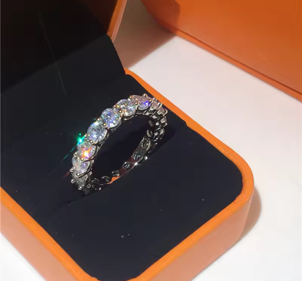 シルバー　フルエタニティ　リング