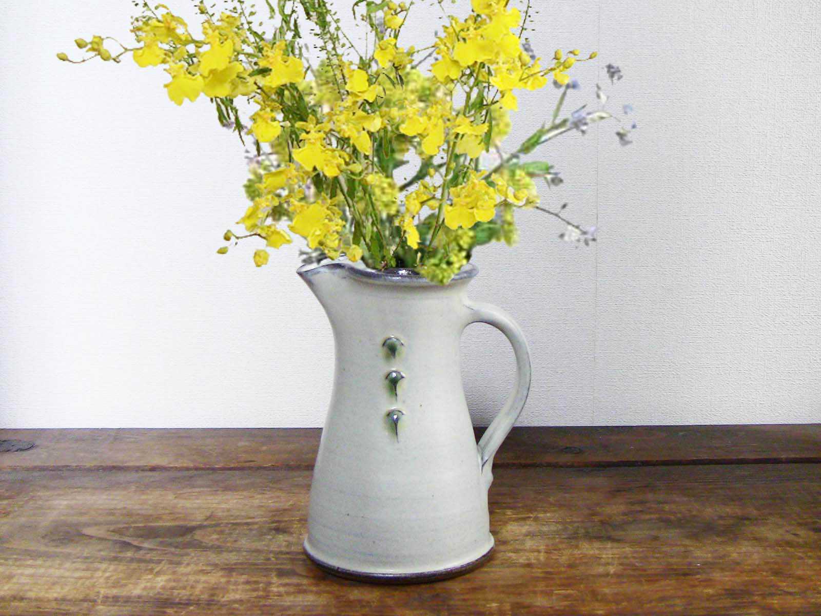 貼付文二彩ピッチャー14cm