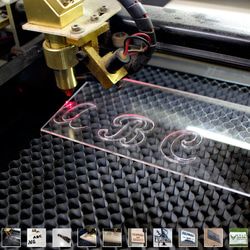 ステンレス 表札 看板 金属+樹脂 抜き文字 オーダーメイド 漢字