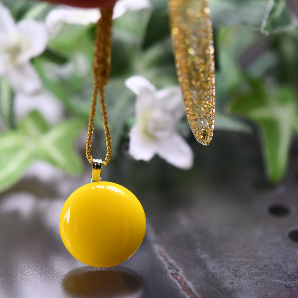 お月見　帯留め　根付け　ウサギと月