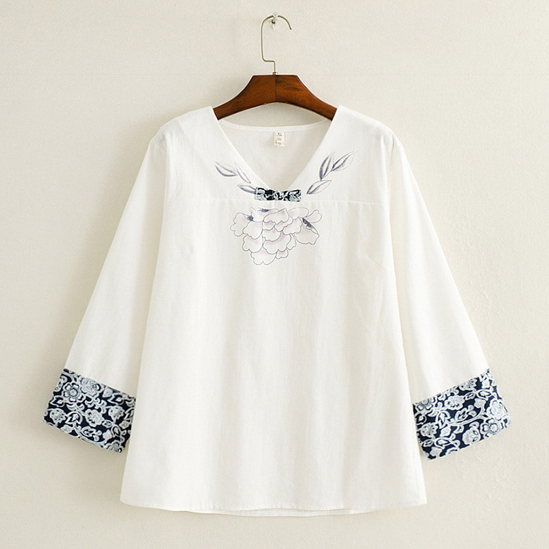 レディース七分袖綿麻Vネック手描き風トップス 5,190円