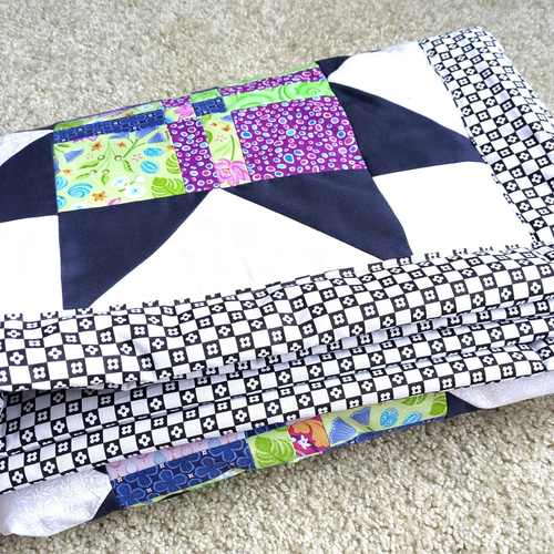 カラフルパッチワークひざ掛け