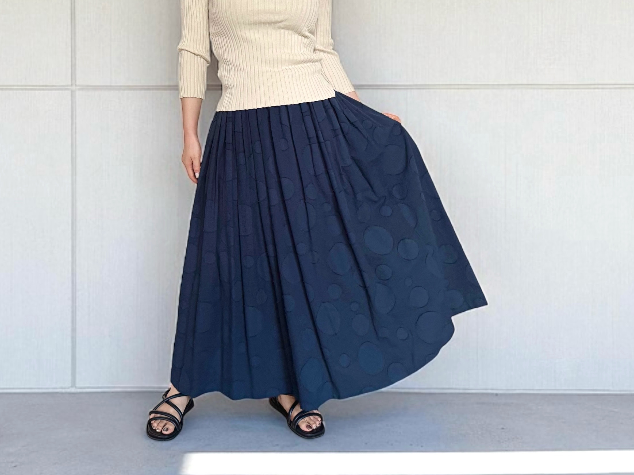 年中着れる♪播州織が美しい♪ランダムドットのジャガードスカート　ネイビー