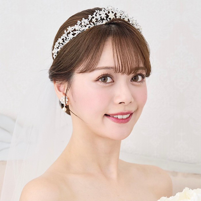 T61 結婚式　ジルコニア　挙式　ウェディング　ビジュー　プリンセス　王冠　ダイヤモンド風　大きめティアラ
