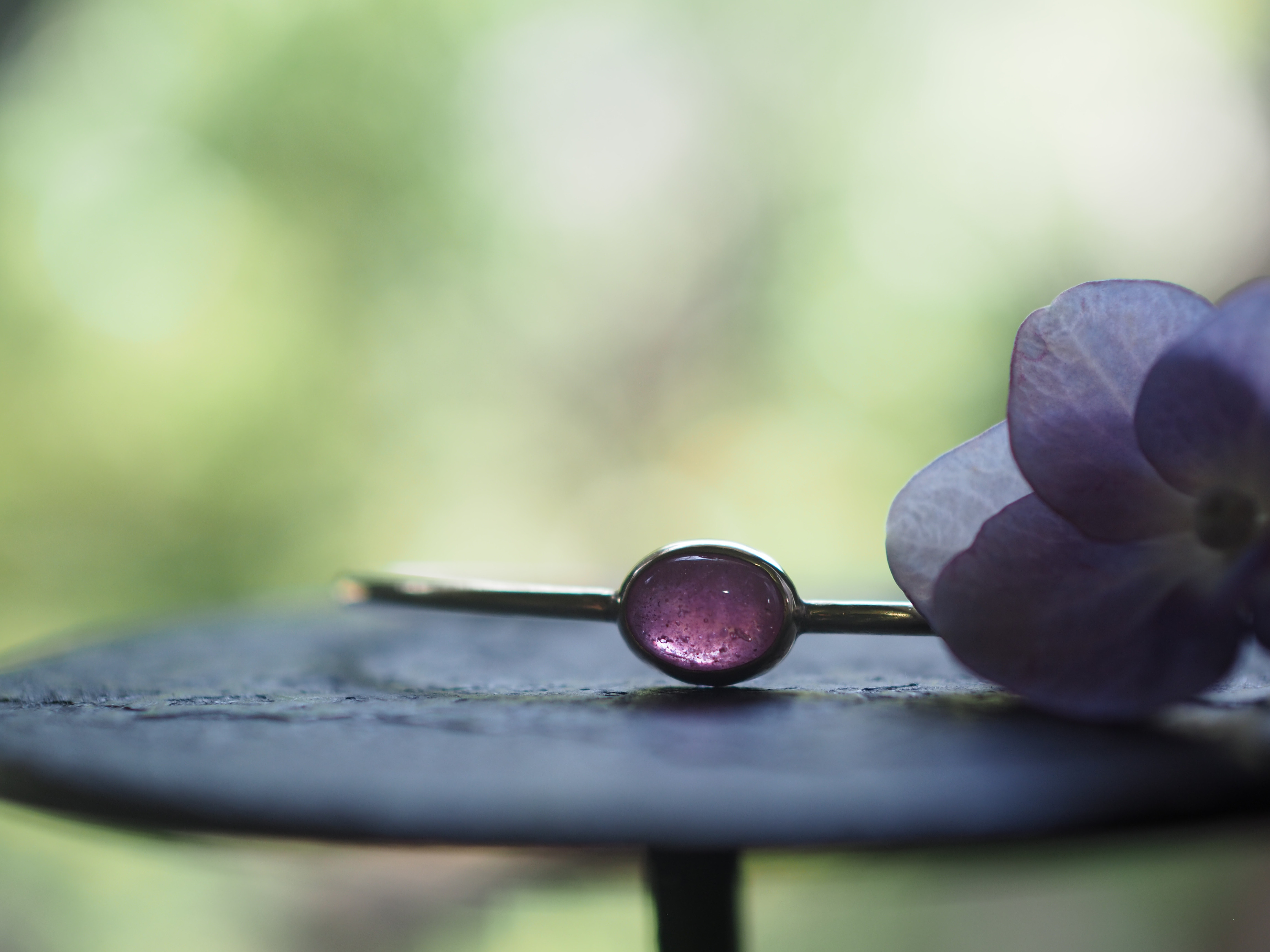 ruby brass bangle (koubai)