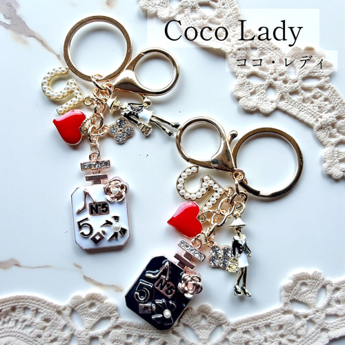 Coco Lady（ココ・レディ）】香りをまとう小さなレディ 香水ボトル